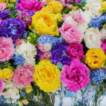 Wiinblads farverige blomsteropsatser – et kig ind i kunstnerens fantasi